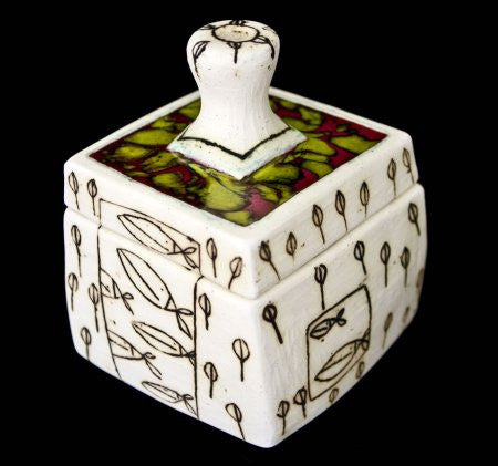 Nina Bernardi - Medium Off-White with Brown Fish Etchings