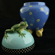 Lisa Scroggins - Frog Jar