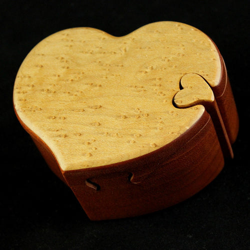 Honeybrook Woods - Small Heart Lock