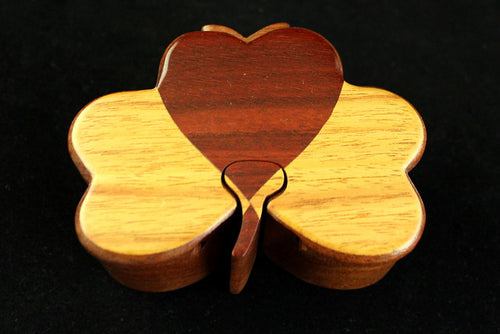 Honeybrook Woods - Large Shamrock Box